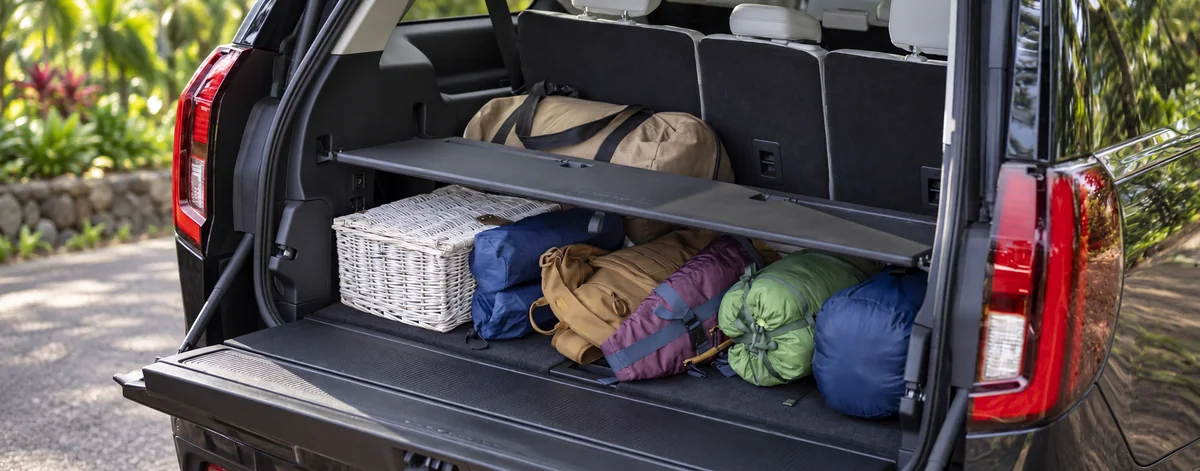 Ford Expedition open trunk with luggage