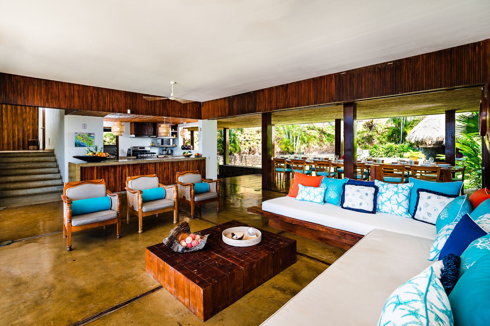 Open-air living area